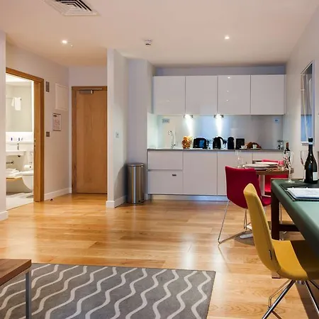 Premier Suites Dublin 4* Dublín