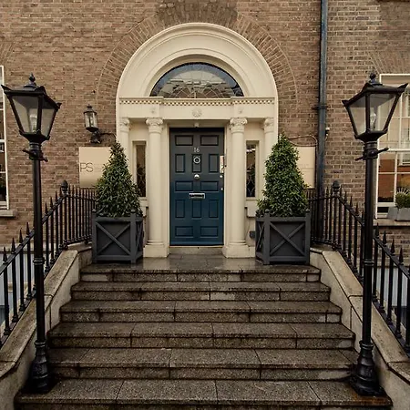 Hotel Premier Suites Dublin 4*
